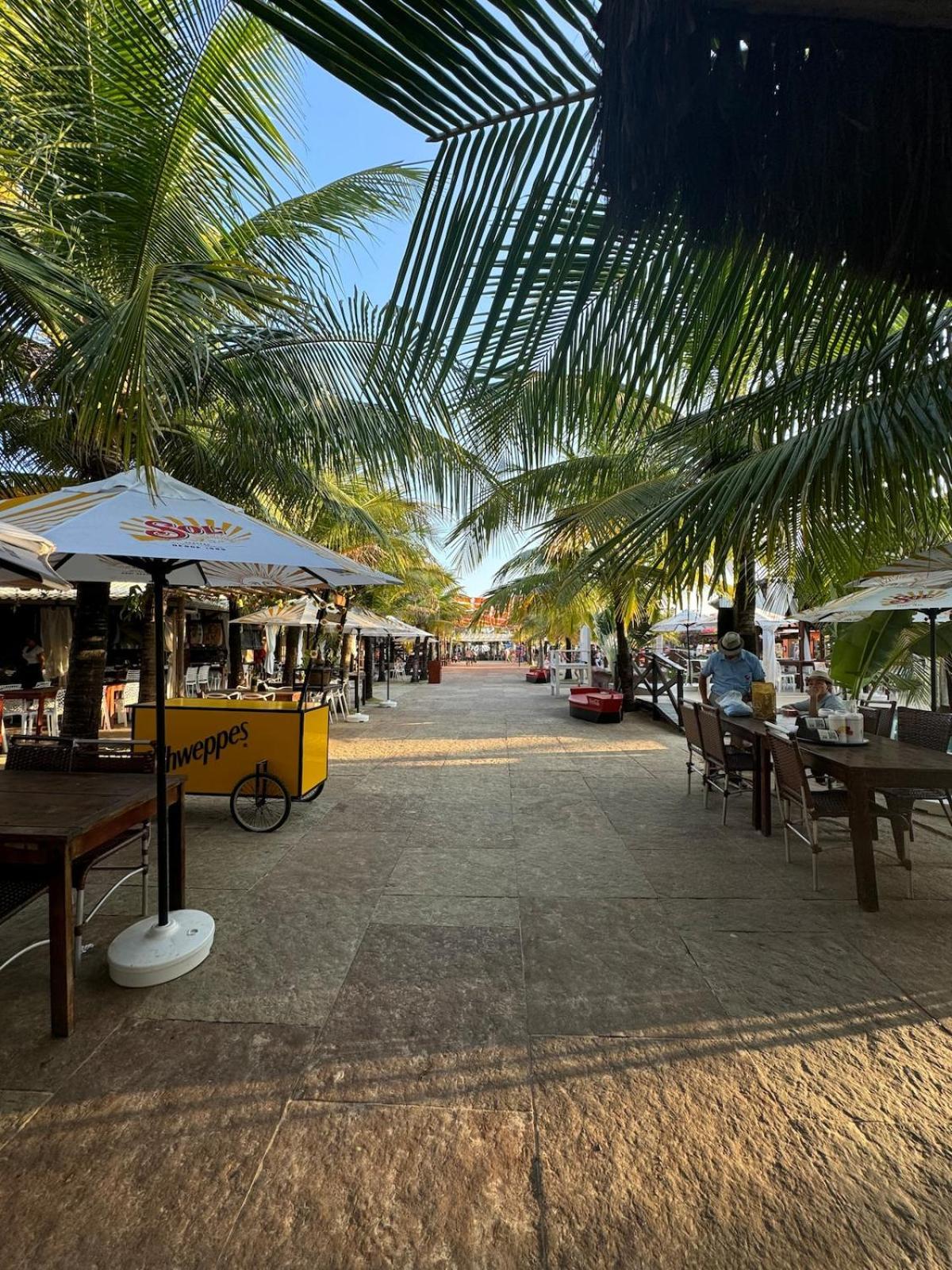 Apartamento Beach Place Cumbuco 100M Da Praia カウカイア エクステリア 写真